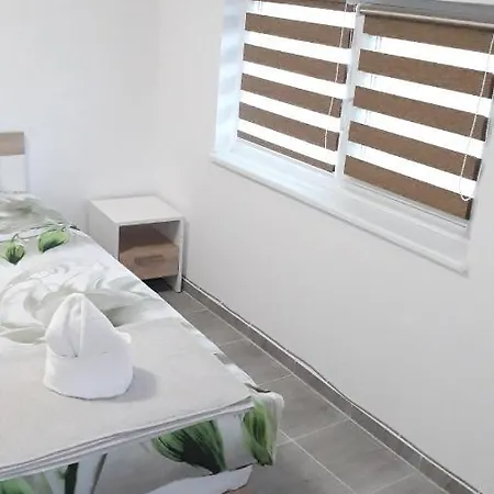 Briz Apartament ゲストハウス *